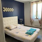 Domaine Du Mas Du Pont بيت للعطل