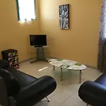 Domaine Du Mas Du Pont بيت للعطل Le Crès