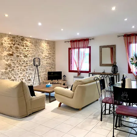 Domaine Du Mas Du Pont بيت للعطل